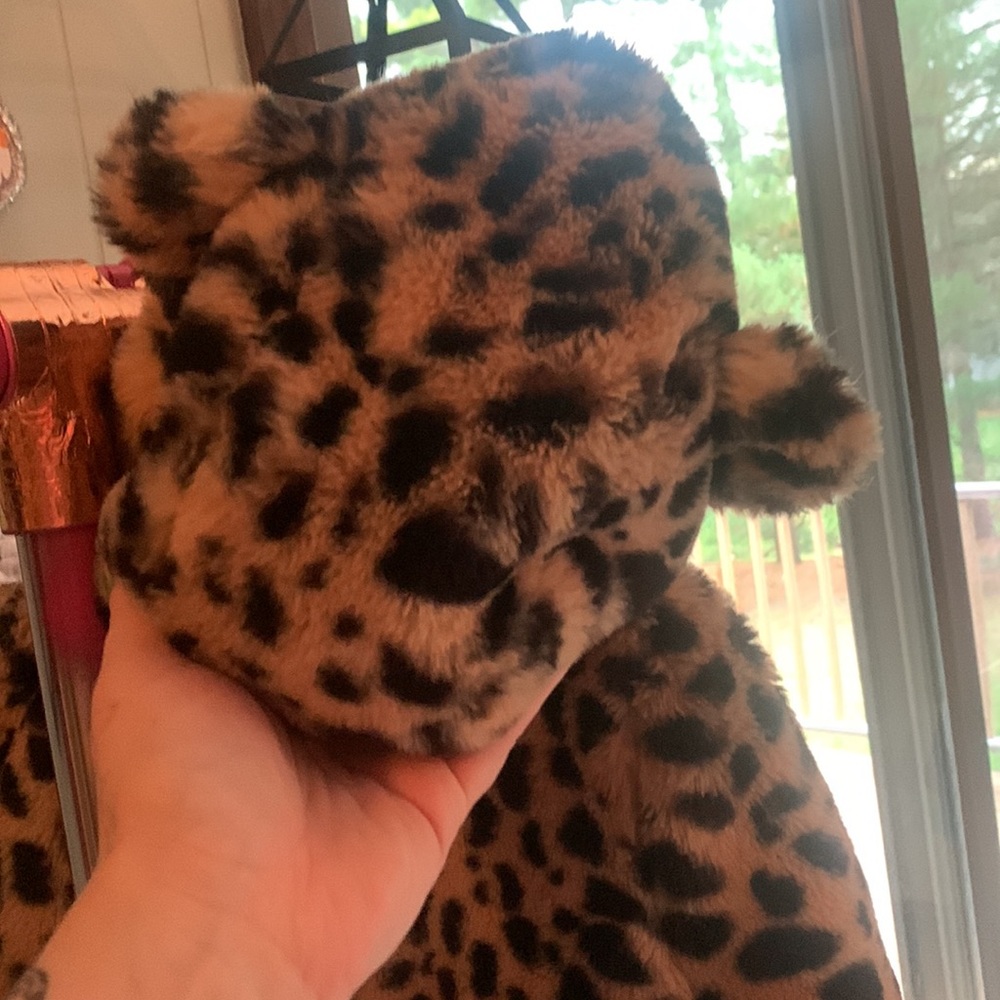 Cheetah print hm girls coat with fuzzy ears - Picture 3 of 4